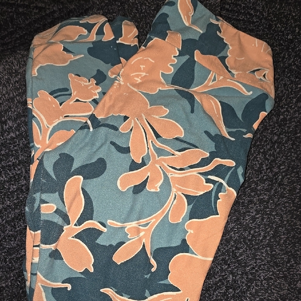 Buttery Soft LulaRoe Leggings Floral Pattern Spring Summer OS